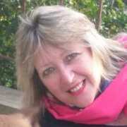 Kersti _ Indi_200x200.jpg