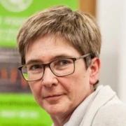 Gudrun Obersteiner 200x200.jpg